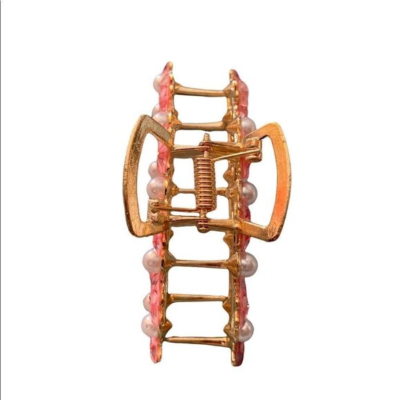 Pearl and Flower 🌸 Hair Claw - Picture 2 of 3